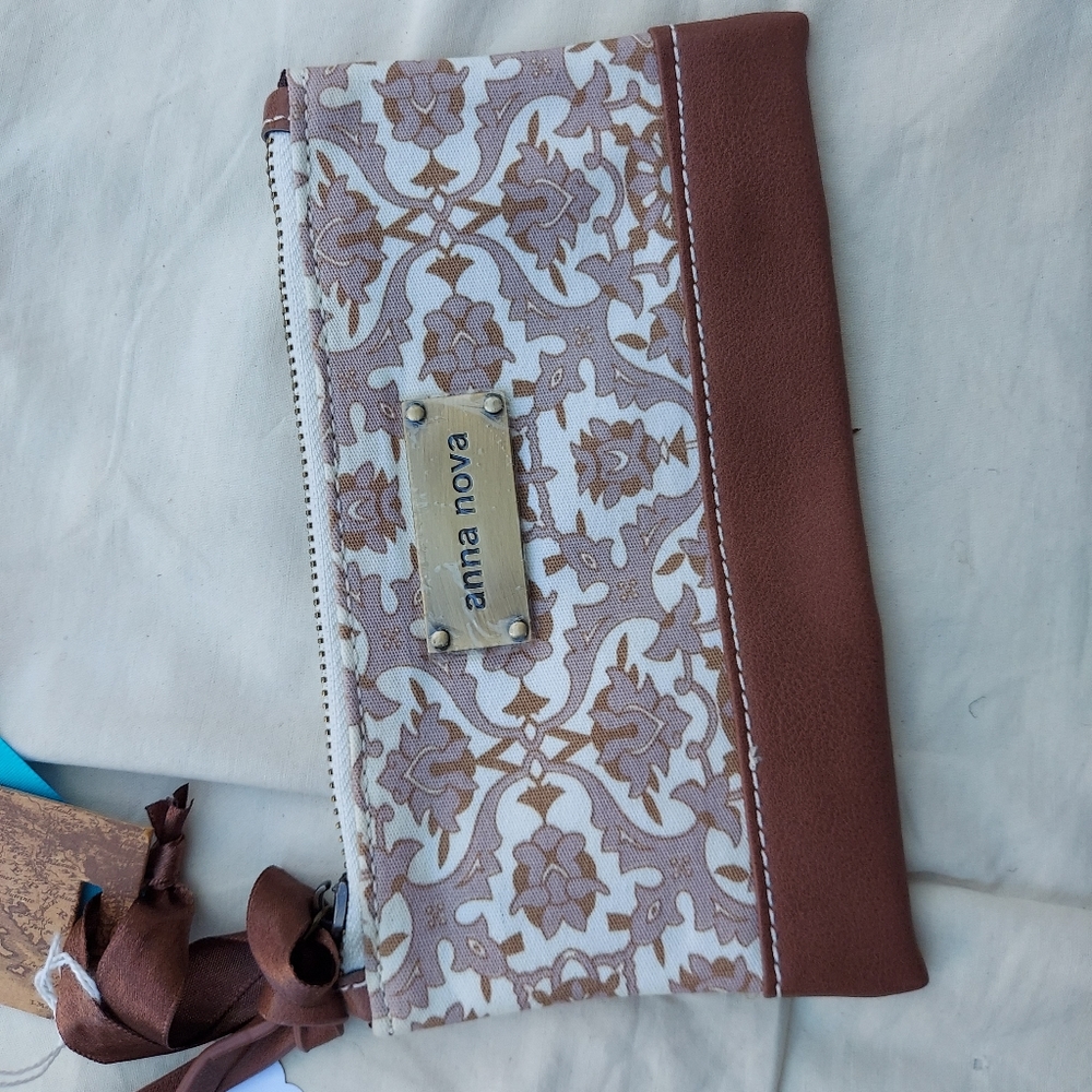 Cream Small Anna Nova Clutch